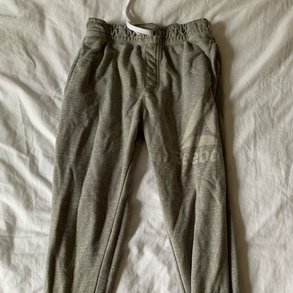 Reebok joggers boys 14-16